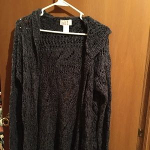 Light weight cardigan
